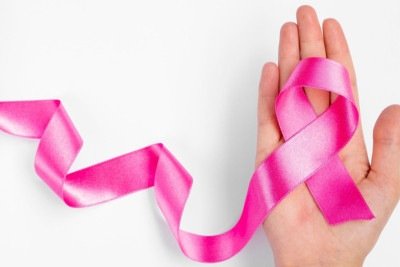 A fita rosa representa a conscientiza&ccedil;&atilde;o e a preven&ccedil;&atilde;o do c&acirc;ncer de mama, pilares do Outubro Rosa  -  (crédito: Freepik)