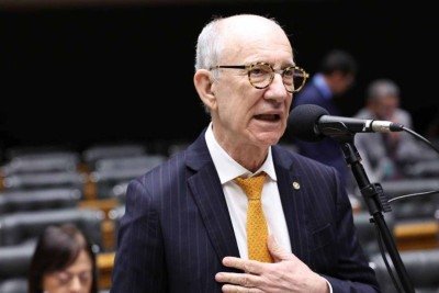Rui Falcão pediu o afastamento de Kassio Nunes Marques -  (crédito: Kayo Magalhães / Câmara dos Deputados)