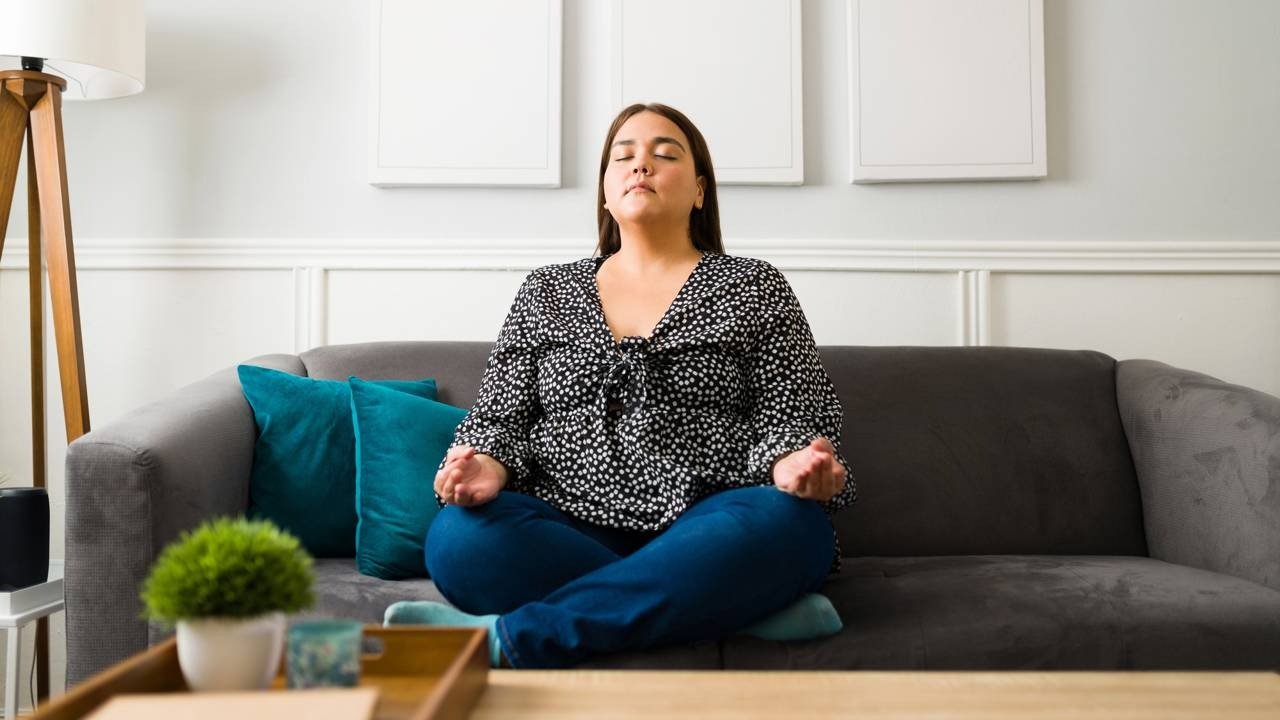 Pr&aacute;ticas de respira&ccedil;&atilde;o intensa podem induzir estados alterados de consci&ecirc;ncia, modificando o fluxo sangu&iacute;neo cerebral e a comunica&ccedil;&atilde;o neural -  (crédito: depositphotos.com / tonodiaz)