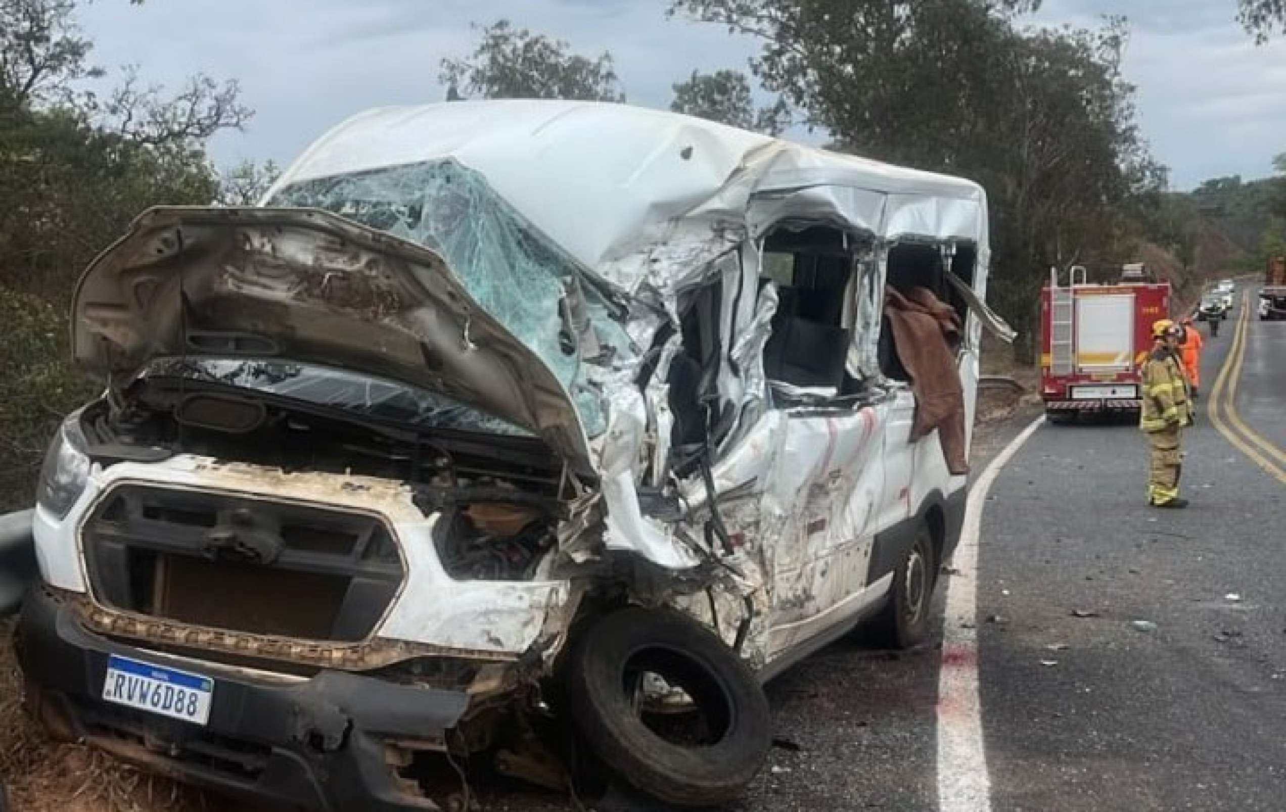 MG: pacientes a caminho de tratamento de saúde morrem em acidente