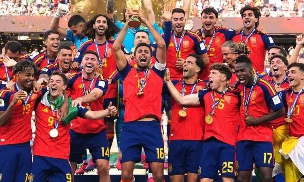 Ladrão que assaltou campeões da Copa do Mundo é preso após erro bizarro - (crédito: No Ataque Internacional)