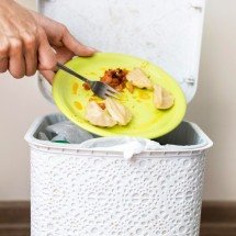 Fome e desperdício de alimentos acendem alerta para saúde: saiba os riscos - magnific