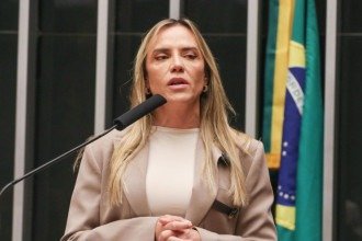 Celina aposta na gestão, critica politização do BRB e prevê melhoras na saúde do DF