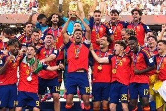 Ladrão que assaltou campeões da Copa do Mundo é preso após erro bizarro