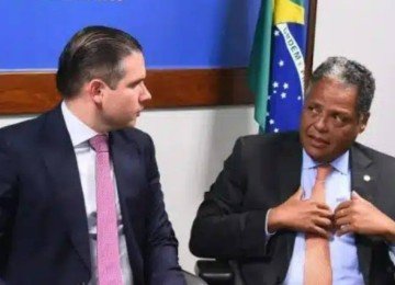 Hugo Motta e Antônio Brito -  (crédito: Cláudio Araújo/Câmara dos Deputados)