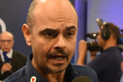 O governador Mateus Simões -  (crédito: Gladyston Rodrigues/EM/D.A. Press)