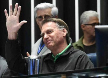 Jair Bolsonaro pede autorização a Moraes para almoço de aniversário da filha -  (crédito: Tupi)