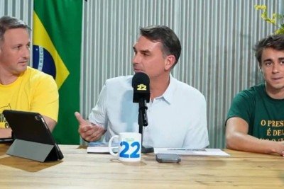 Flávio faz piada comparando PEC da Tarifa Zero com promessa da picanha e deixa aliados sem graça  -  (crédito:  Reprodução)
