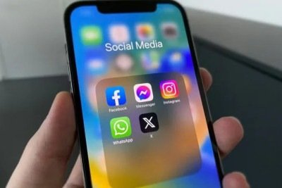 Ícones do Facebook, Messenger, Instagram, WhatsApp e X  -  (crédito:  Julian Christ/Unsplash)