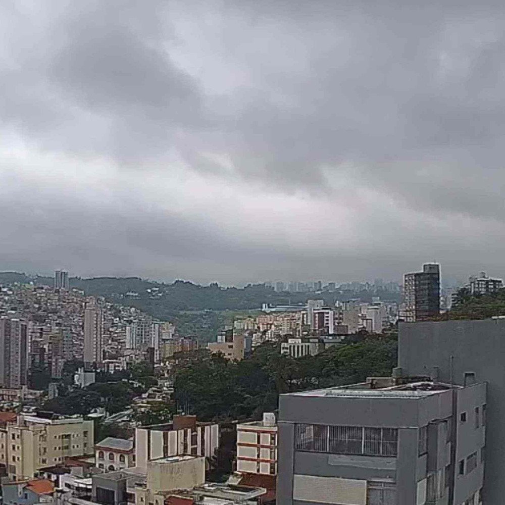 Chuva continua em BH neste fim de semana? Confira a previsão
