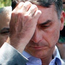 Como Flávio Bolsonaro contou ao pai que perdeu a eleição para Lula - Sérgio Lima