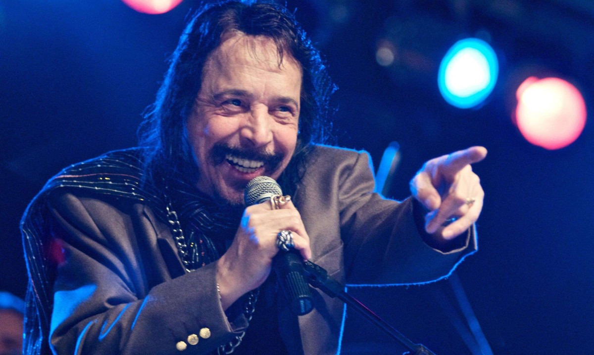 Benito di Paula compôs clássicos da música brasileira, como 'Retalhos de cetim', 'Charlie Brown' e 'Mulher brasileira' - (crédito: Marcos Cruz/divulgação)