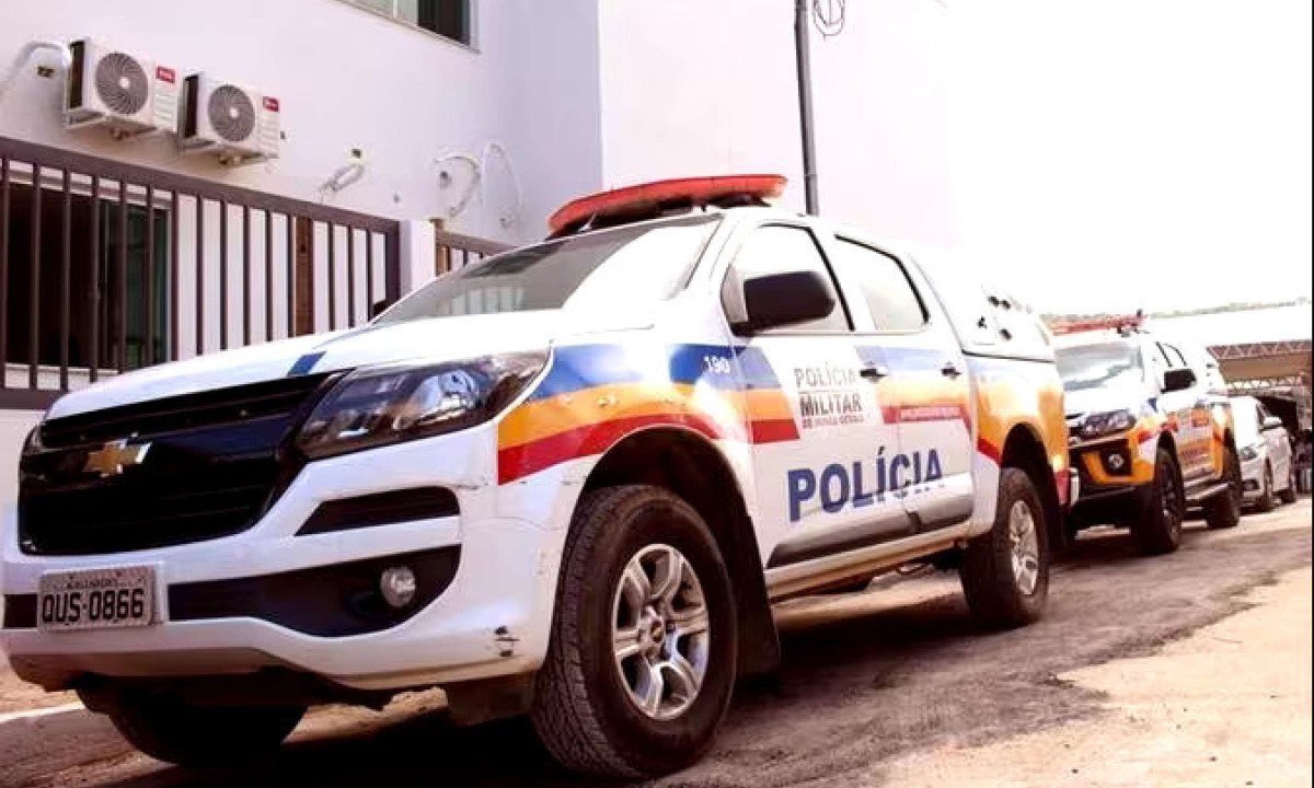 De acordo com a PM, os suspeitos de homicídio disparam contra os militares, que reagiram - (crédito: PM/divulgação)