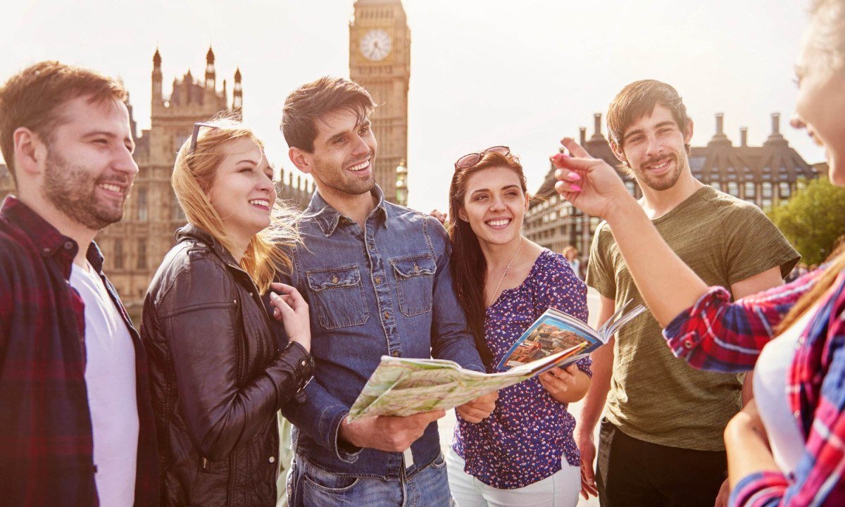 Controles de fronteira mudam viagem de brasileiros à Europa - (crédito: DINO)