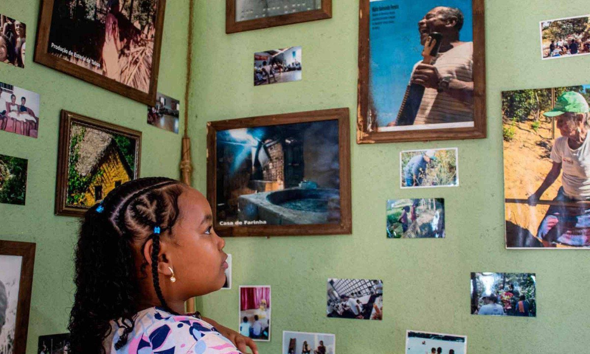 O longa capixaba "Benvindos", de Luana Cabral, enfoca o processo de escolha da nova diretoria da Associação dos Herdeiros do Quilombo do Retiro - (crédito: Taynara Barreto/Divulgação)