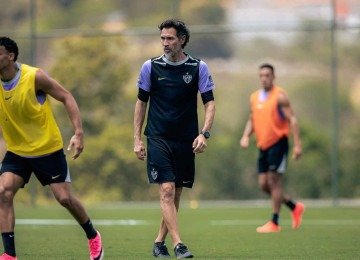 O argentino Eduardo 