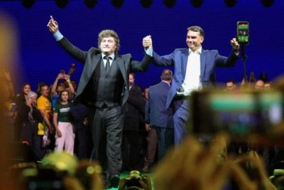 Presidente da Argentina, Javier Milei, durante convenção nacional do PL que oficializou a candidatura de Flávio Bolsonaro à Presidência da República -  (crédito: Marina Uezima/Estadão Conteúdo)
