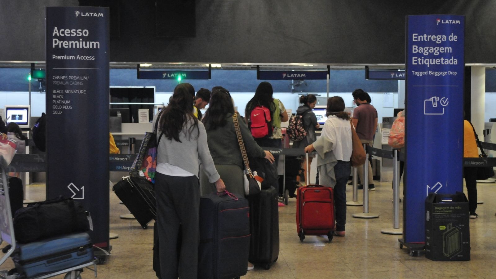 Aumento no fluxo de passageiros nos aeroportos brasileiros impulsiona o setor a&eacute;reo e o turismo nacional -  (crédito: Gladyston Rodrigues/EM)