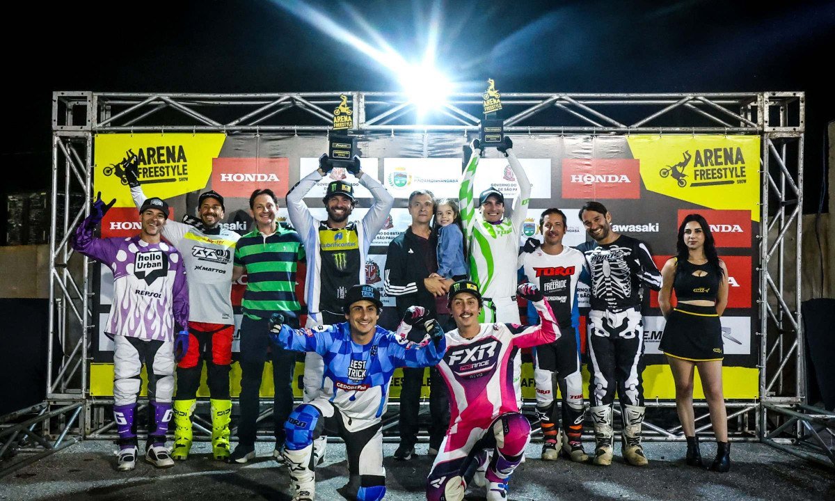 Arena Freestyle atrai 3 mil pessoas em Pindamonhangaba - (crédito: DINO)
