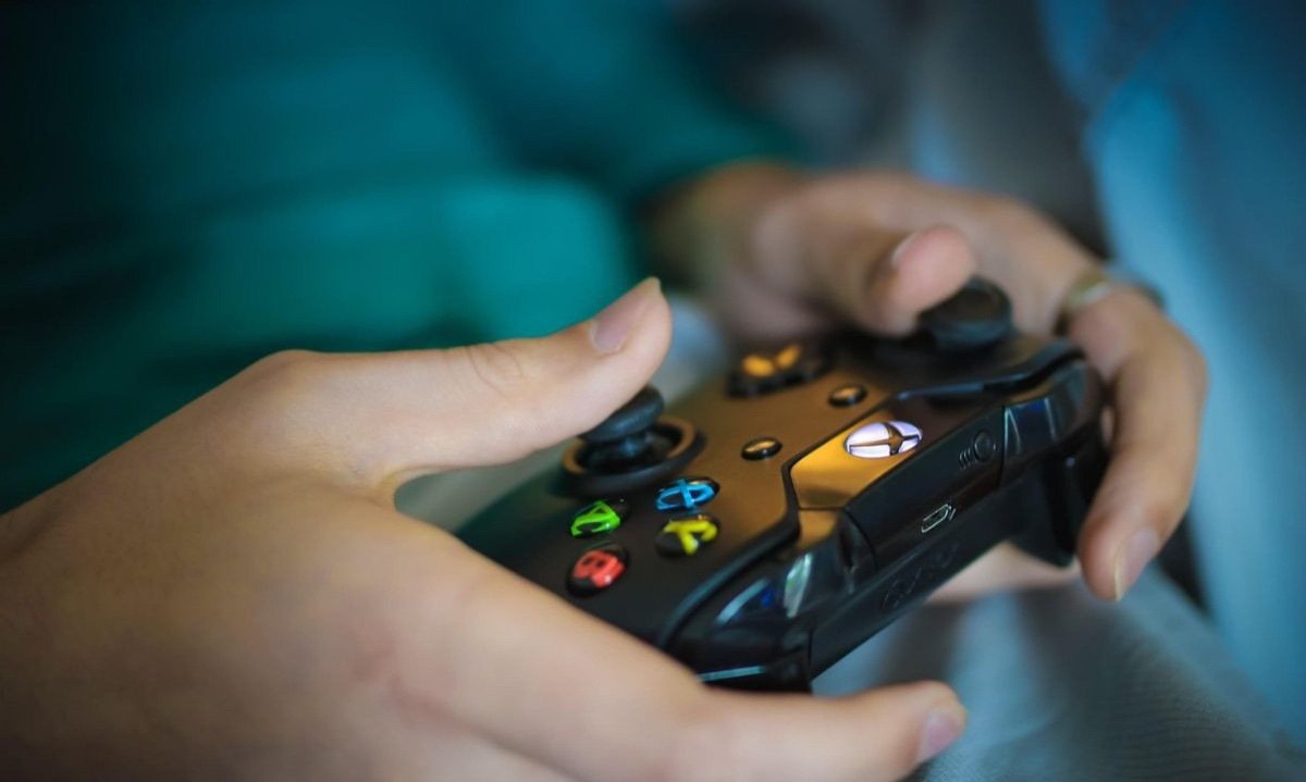 Jogos digitais podem oferecer diferentes ferramentas para adaptar comandos, imagens e sons às necessidades dos jogadores - (crédito: Olya Adamovich / Pixabay)