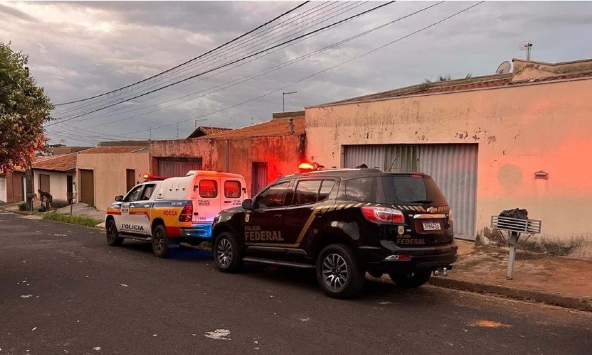 Adolescente foi localizada em Contagem pela Polícia Militar e Polícia Federal - (crédito: PMMG)