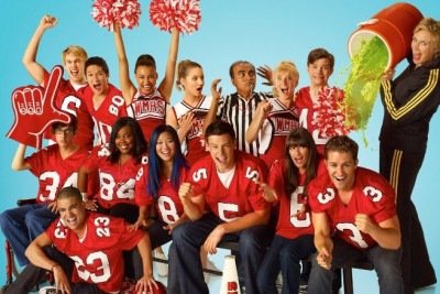 A s&eacute;rie musical Glee, que conquistou f&atilde;s entre 2009 e 2015, prepara seu retorno para as plataformas de streaming -  (crédito: FOX Image Collection via Getty Images)