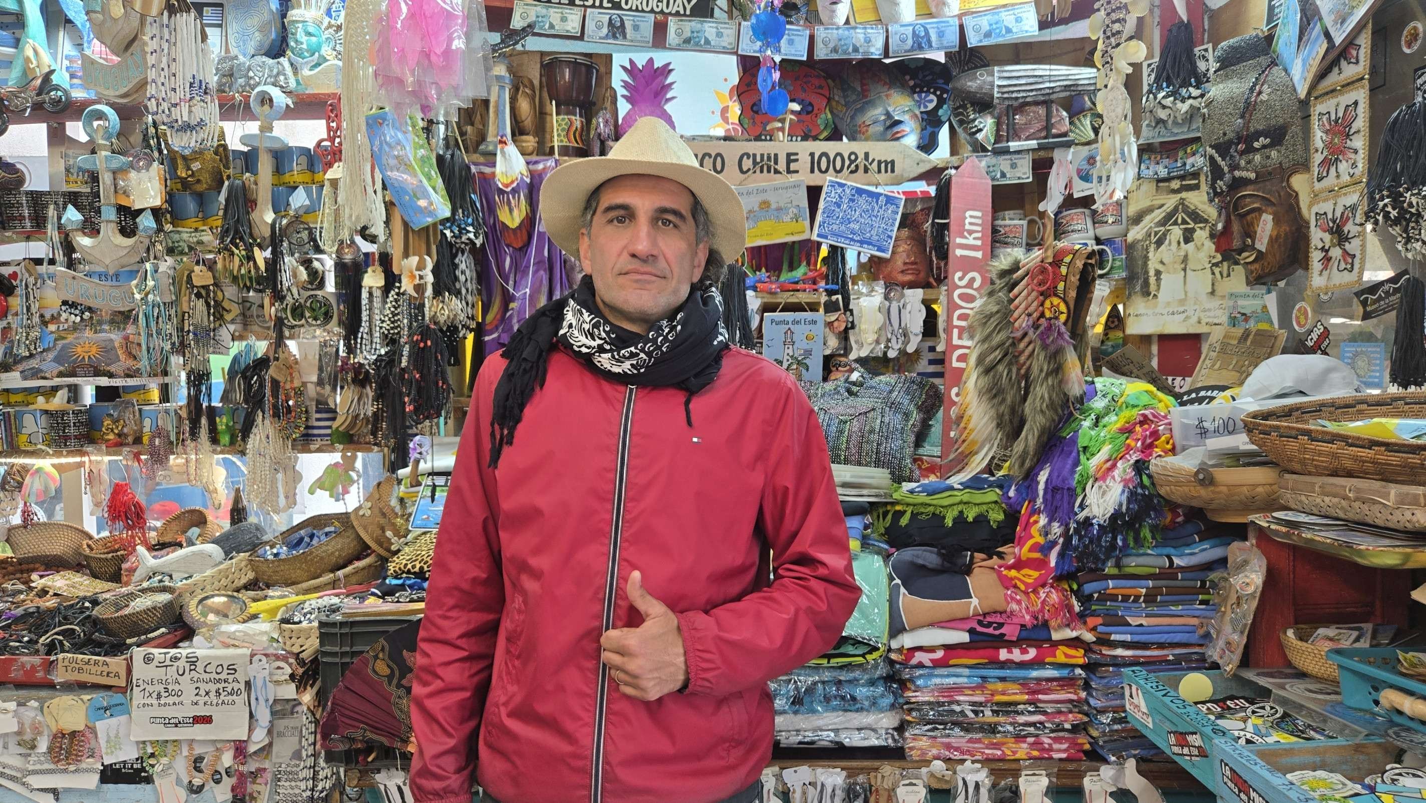 Conhecer a loja Canoa Quebrada é ser recebido com a simpatia contagiante do uruguaio Andrés Machado-Carlos Altman/EM
