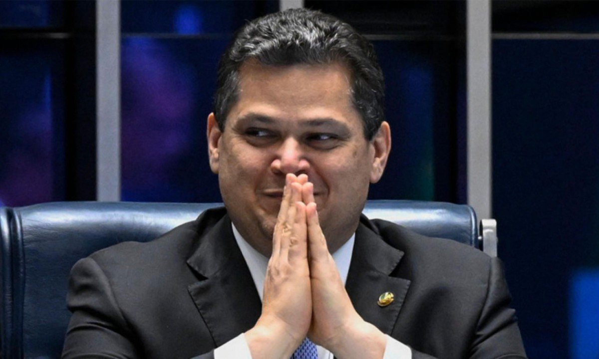 Os ‘dois anos de paz’ que uma ala do STF ainda espera em Davi Alcolumbre - (crédito: Foto: Carlos Moura/Agência Senado)