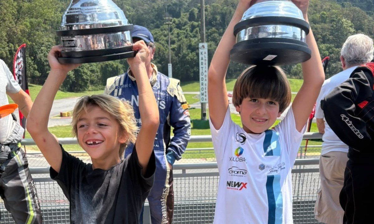 Daniel Lancaster acompanha estreia do filho no kart e celebra 1º pódio - (crédito: PulseBrand)