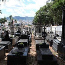 PBH abre concessão de jazigos perpétuos em quatro cemitérios públicos -  Edesio Ferreira