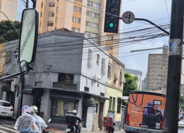 Semáforo na Rua Niquelina, no Bairro Santa Efigênia -  (crédito: Jair Amaral/EM/D.A.Press)