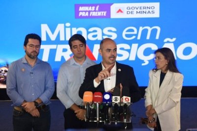 Reuni&atilde;o de transi&ccedil;&atilde;o discute sa&uacute;de com Mateus Sim&otilde;es e Falc&atilde;o -  (crédito: Gladyston Rodrigues/EM/D.A Press)