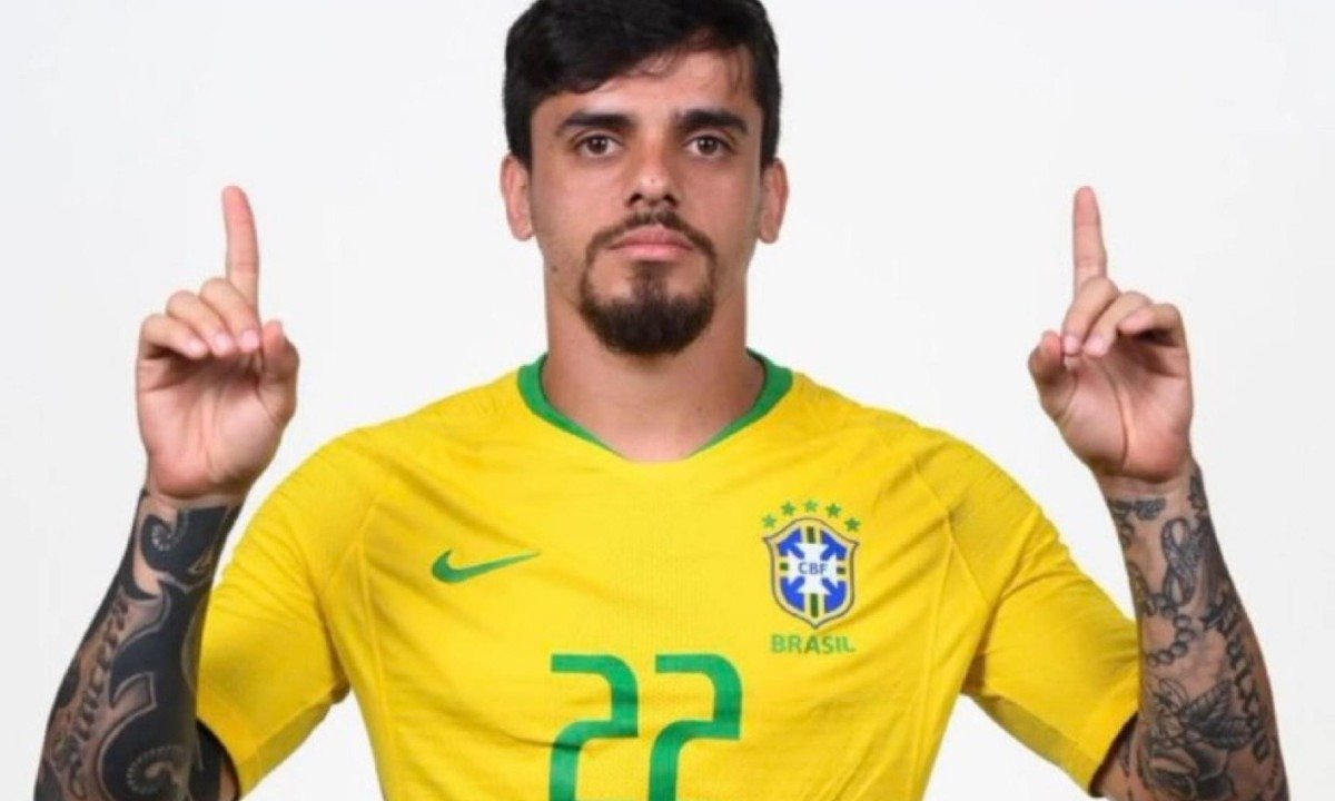 Foto publicada por Fagner nas redes sociais com camisa da Seleção Brasileira - (crédito: Reprodução/Instagram )