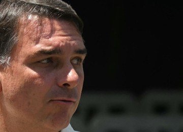 Fl&aacute;vio Bolsonaro, favorito ao Planalto, inicialmente resistiu &agrave; candidatura presidencial -  (crédito: AFP )