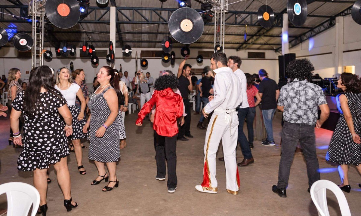 Clube Capivari vai a leilão após décadas de bailes - (crédito: DINO)