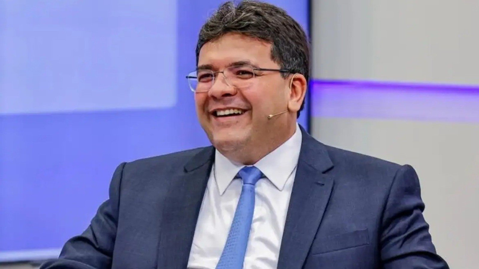 Governador mais votado do país é cotado para o Ministério da Fazenda