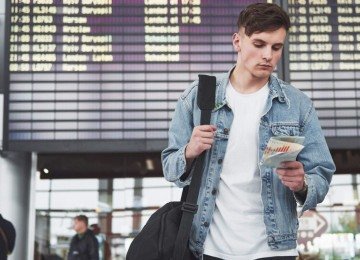 Em situações excepcionais, quando o aeroporto não tem estrutura, faltam fornecedores ou acontece uma emergência que ninguém previa, a companhia pode, em vez de te entregar o voucher ou o hotel, te reembolsar depois -  (crédito: standret/magnific.com)