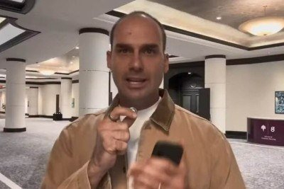 Eduardo Bolsonaro publica vídeo em inglês e contesta vitória de Lula: 'Não reconheçam' -  (crédito: Tupi)