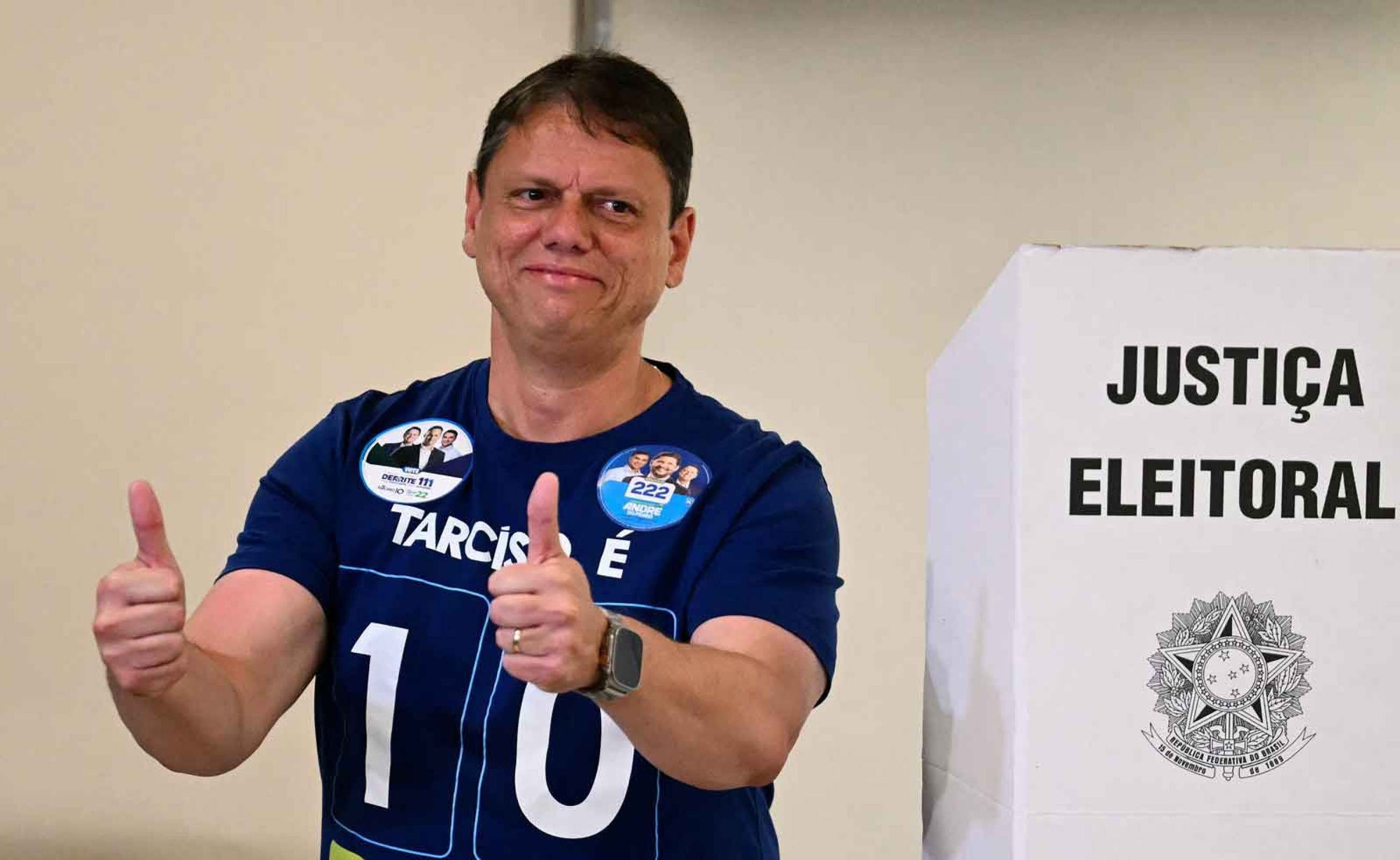 Tarcísio diz que eleição acabou e defende respeito ao resultado das urnas