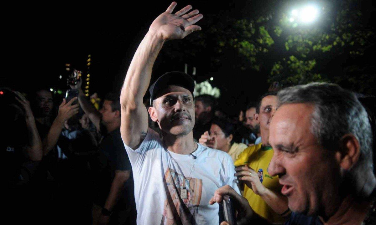 Cleitinho foi eleito governador no primeiro turno e teve pouca participação na campanha de Flávio Bolsonaro no segundo -  (crédito: ALEXANDRE GUZANSHE/EM/D.APRESS)