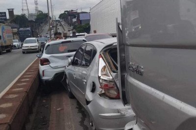 Ocorrência foi registrada no sentido Betim e mobilizou equipes da Transcon, responsável pelo atendimento no local -  (crédito: Transcon/Divulgação)