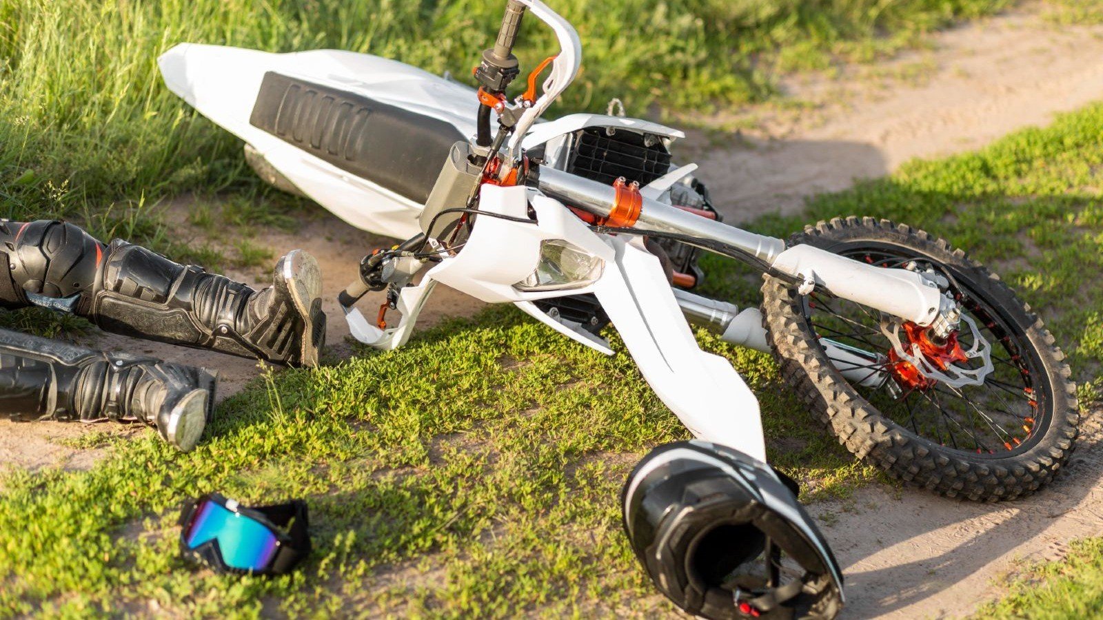 A Justi&ccedil;a elevou para R$ 30 mil a repara&ccedil;&atilde;o por danos morais a motociclista gravemente ferido em colis&atilde;o com ve&iacute;culo municipal -  (crédito: Divulga&ccedil;&atilde;o/Magnific)