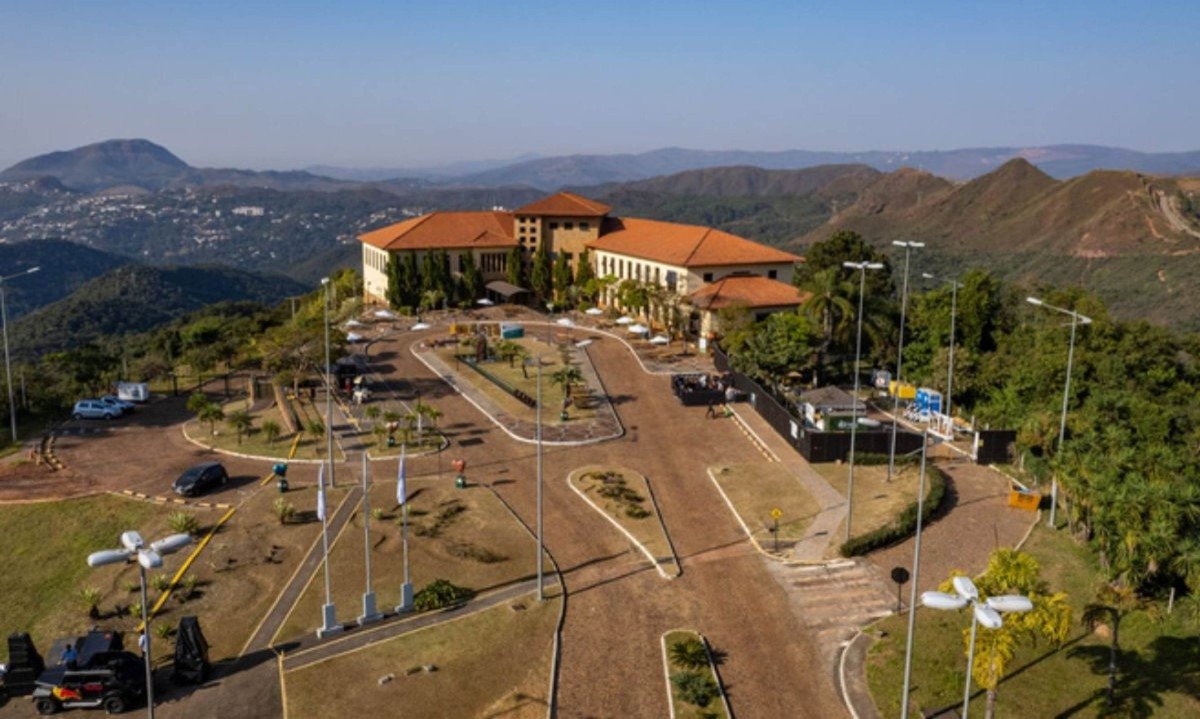 Mina de &Aacute;guas Claras