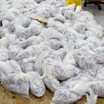 Perseguição termina com homem preso e 6 mil pinos de cocaína apreendidos - PMMG/Divulgação