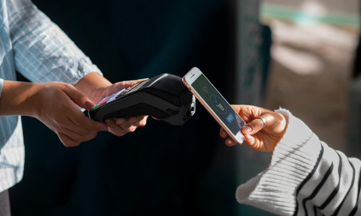 Pix e parcelamento influenciam compras fora do Brasil - (crédito: DINO)