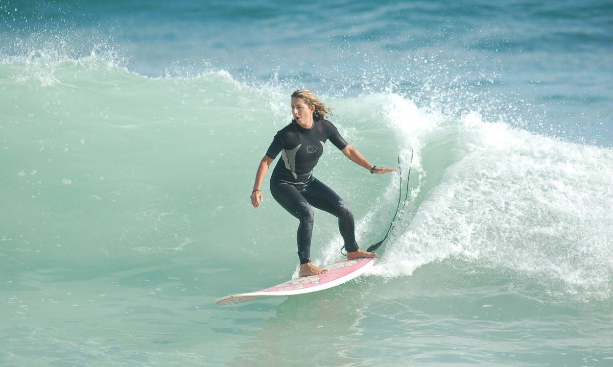 A atleta destaca a importância de reconhecer os próprios limites e avaliar as condições físicas e do mar antes de entrar na água - (crédito: Arquivo pessoal)