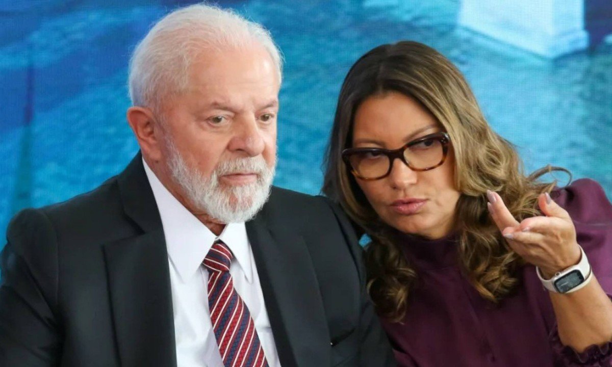 O presidente Luiz Inácio Lula da Silva, acompanhado da primeira dama, Janja Lula da Silva
 -  (crédito: Fabio Rodrigues-Pozzebom/Agência Brasil)