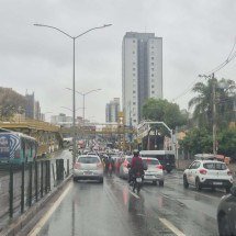 Chuva continua em BH e cidade está sob alerta para novos temporais - Jair Amaral/EM/D.A. Press