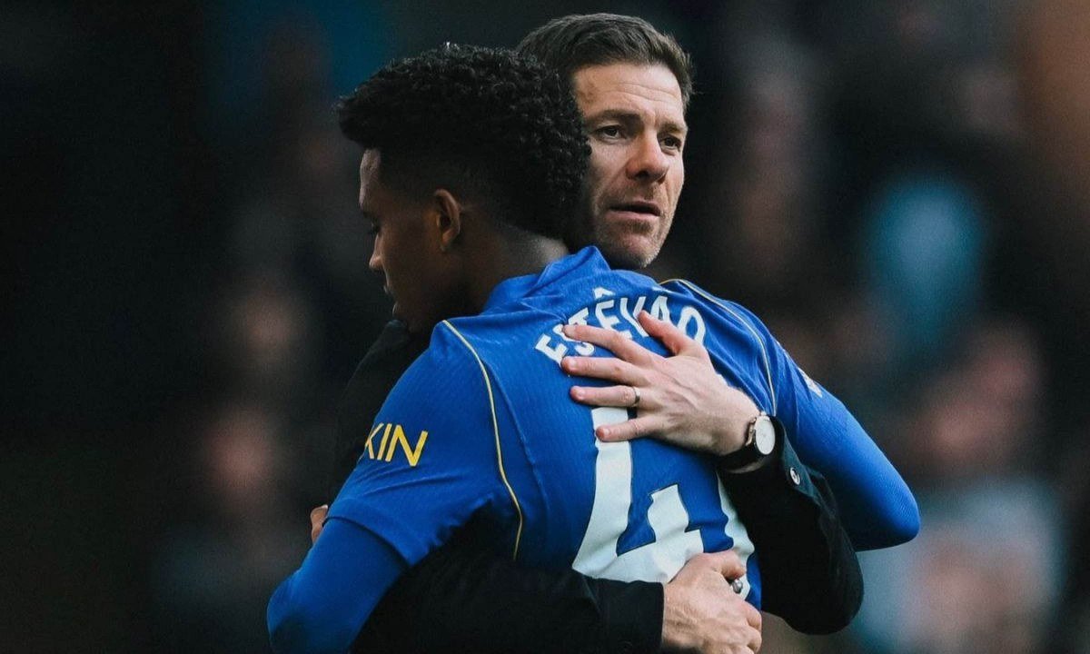 Com Estêvão de titular, Chelsea vence e amplia crise do United - (crédito: No Ataque Internacional)