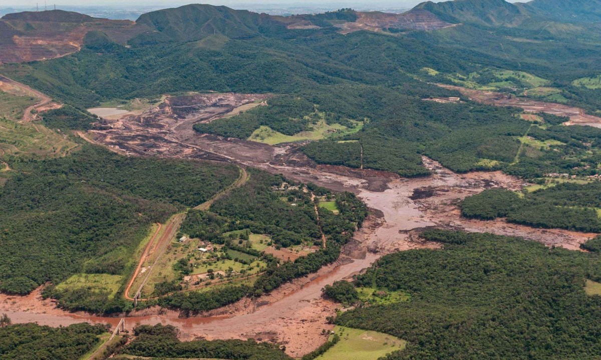Área atingida pelo rompimento da barragem da Vale, em Brumadinho, em janeiro de 2019 - (crédito: Vinícius Mendonça/Ibama)